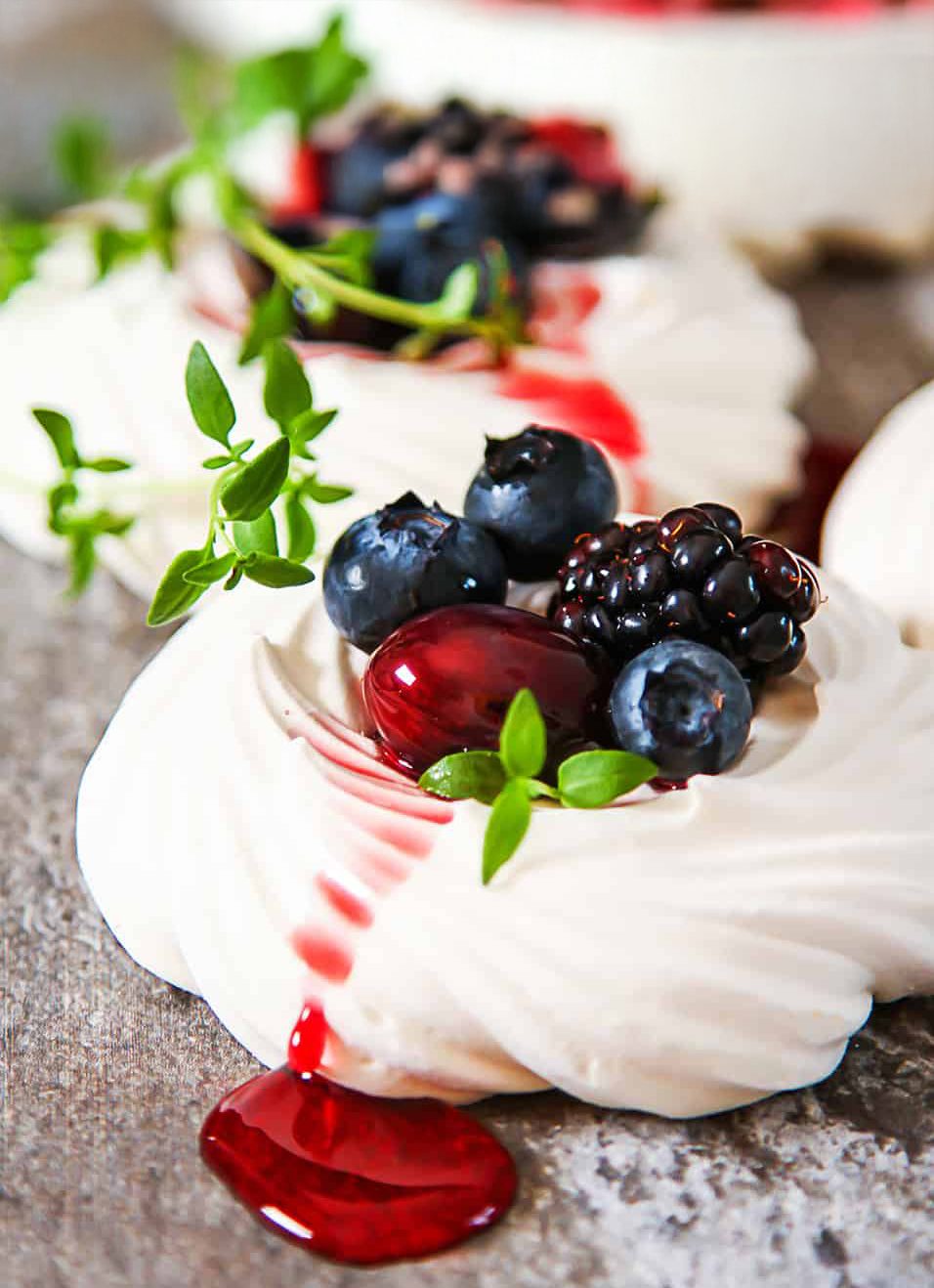 Mini Pavlovas